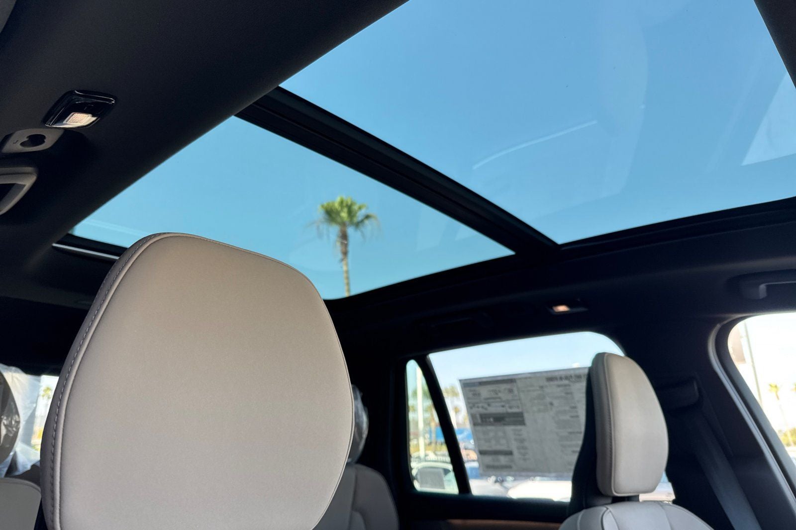 2026 Volvo XC90 Plug-In Hybrid T8 Plus 7 Passenger