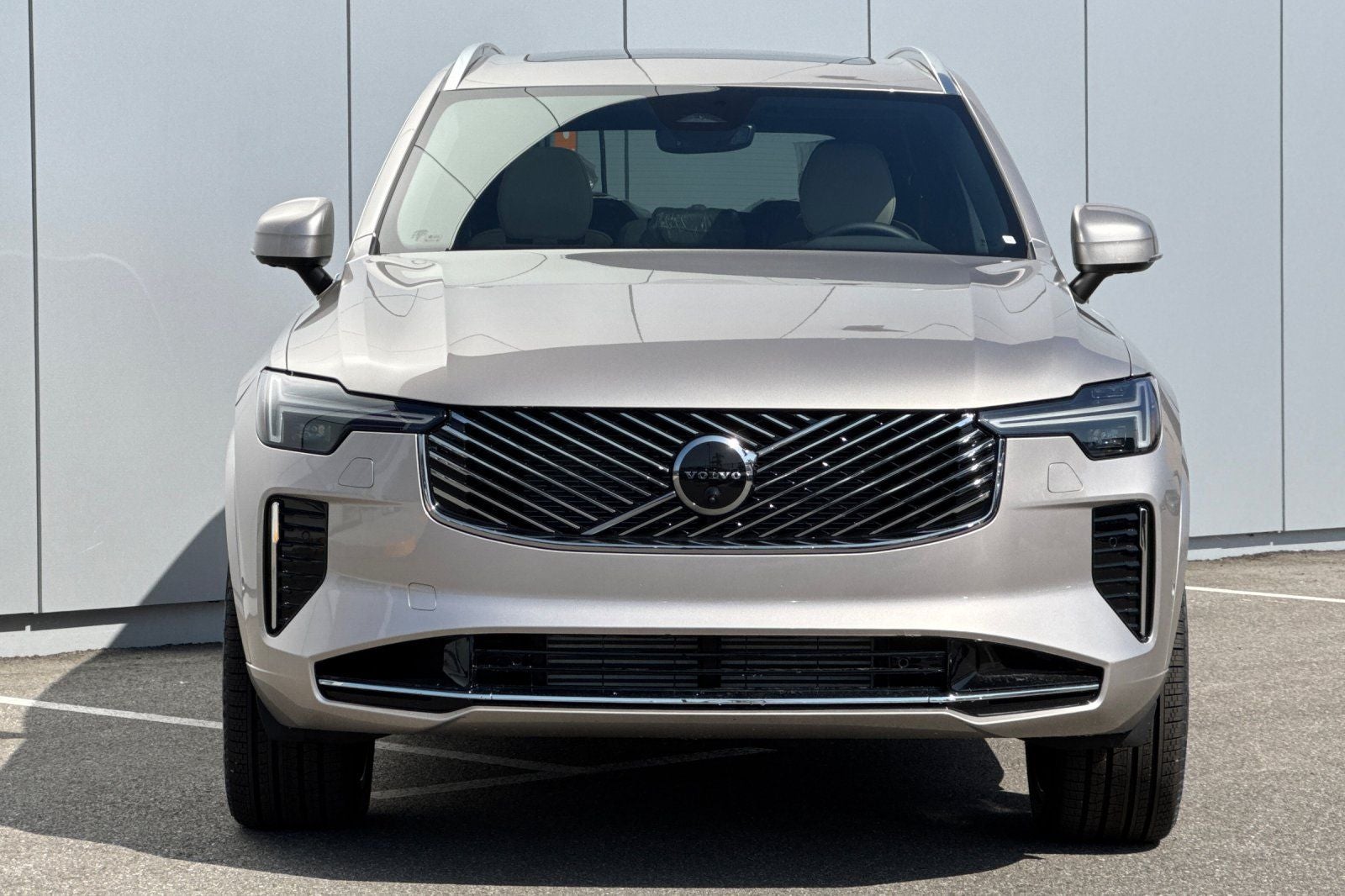 2026 Volvo XC90 Plug-In Hybrid T8 Plus 7 Passenger