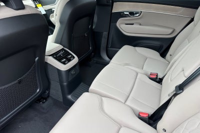 2026 Volvo XC90 Plug-In Hybrid T8 Plus 7 Passenger