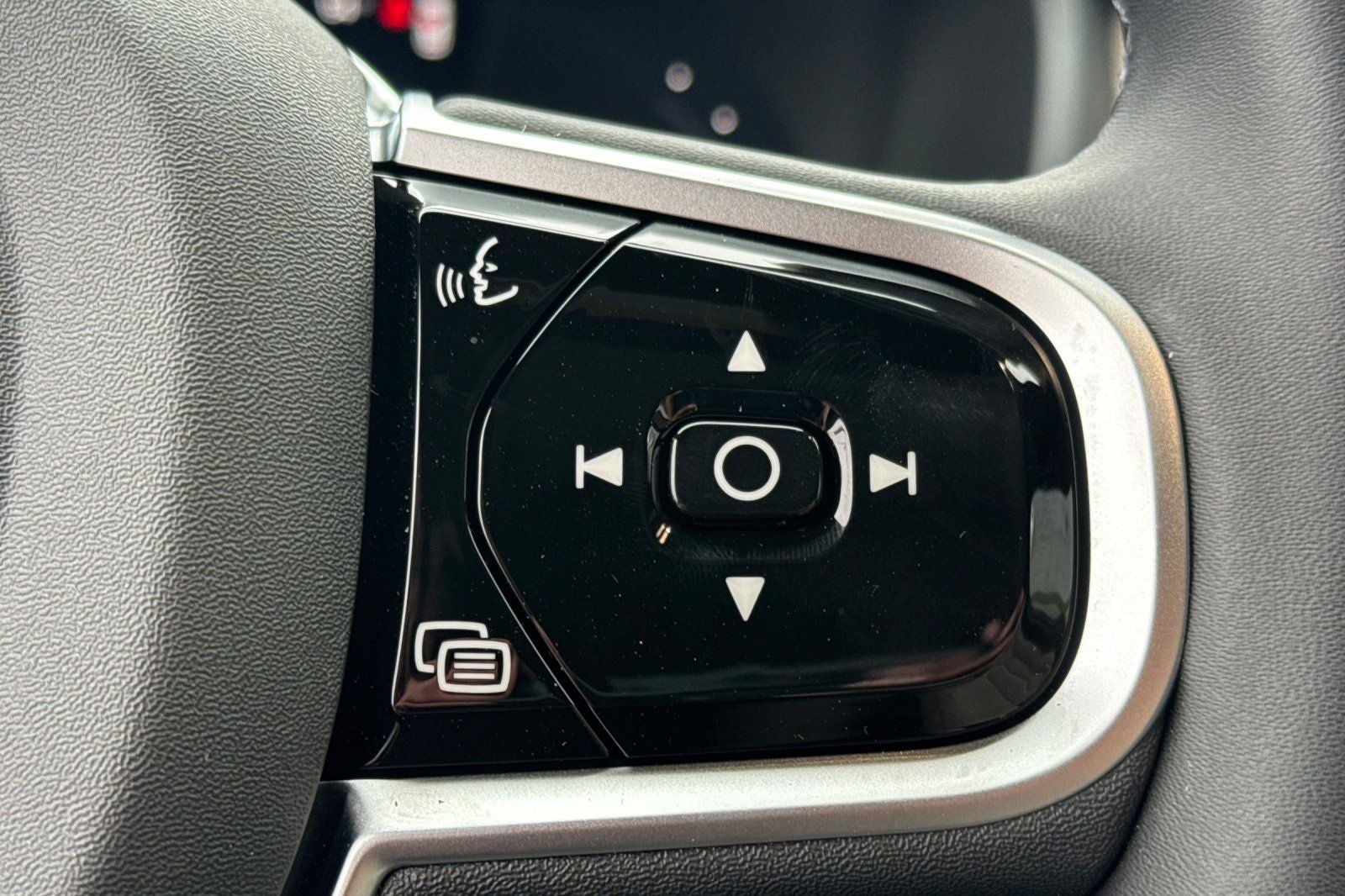 2026 Volvo XC90 Plug-In Hybrid T8 Plus 7 Passenger