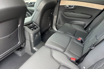 2026 Volvo XC90 Plug-In Hybrid T8 Plus 7 Passenger