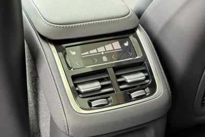 2026 Volvo XC90 Plug-In Hybrid T8 Plus 7 Passenger