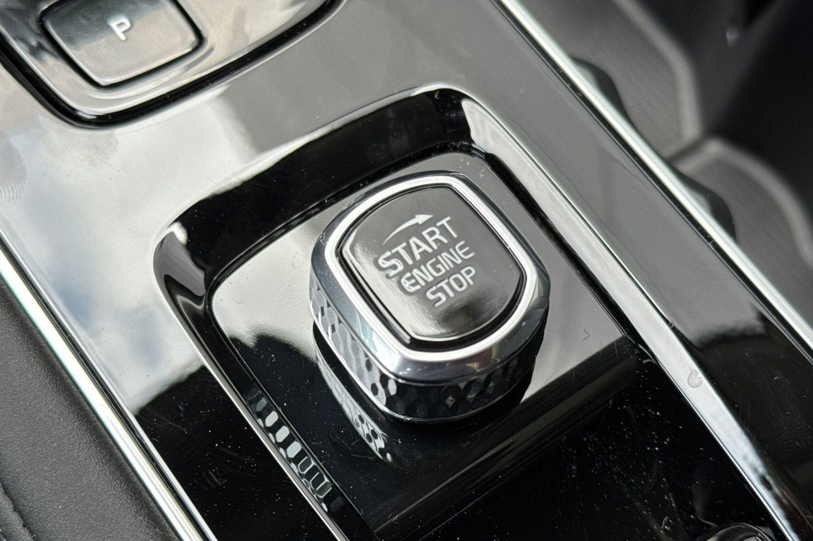 2026 Volvo XC90 Plug-In Hybrid T8 Plus 7 Passenger