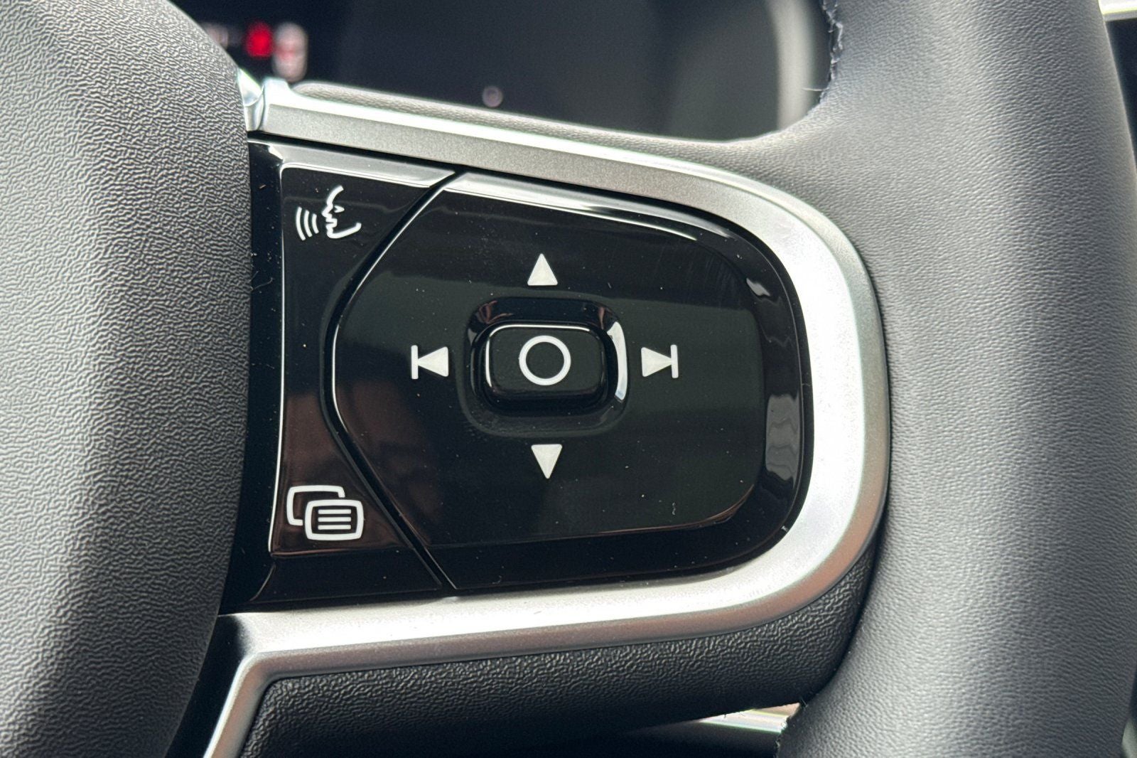 2026 Volvo XC90 Plug-In Hybrid T8 Plus 7 Passenger
