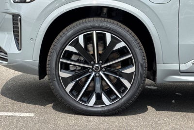 2026 Volvo XC90 Plug-In Hybrid T8 Plus 7 Passenger