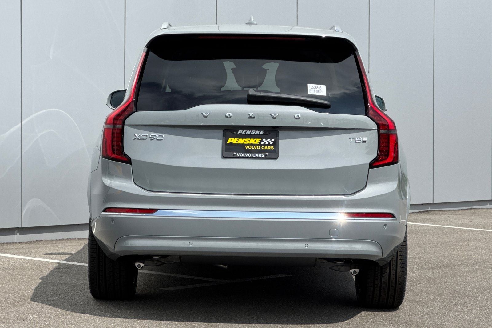 2026 Volvo XC90 Plug-In Hybrid T8 Plus 7 Passenger