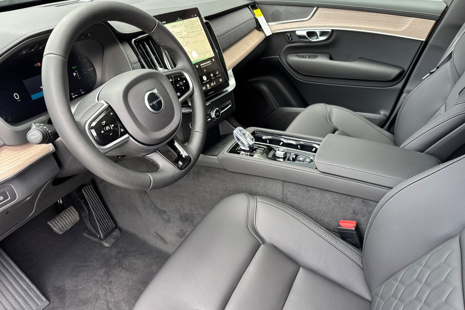 2026 Volvo XC90 Plug-In Hybrid T8 Plus 7 Passenger