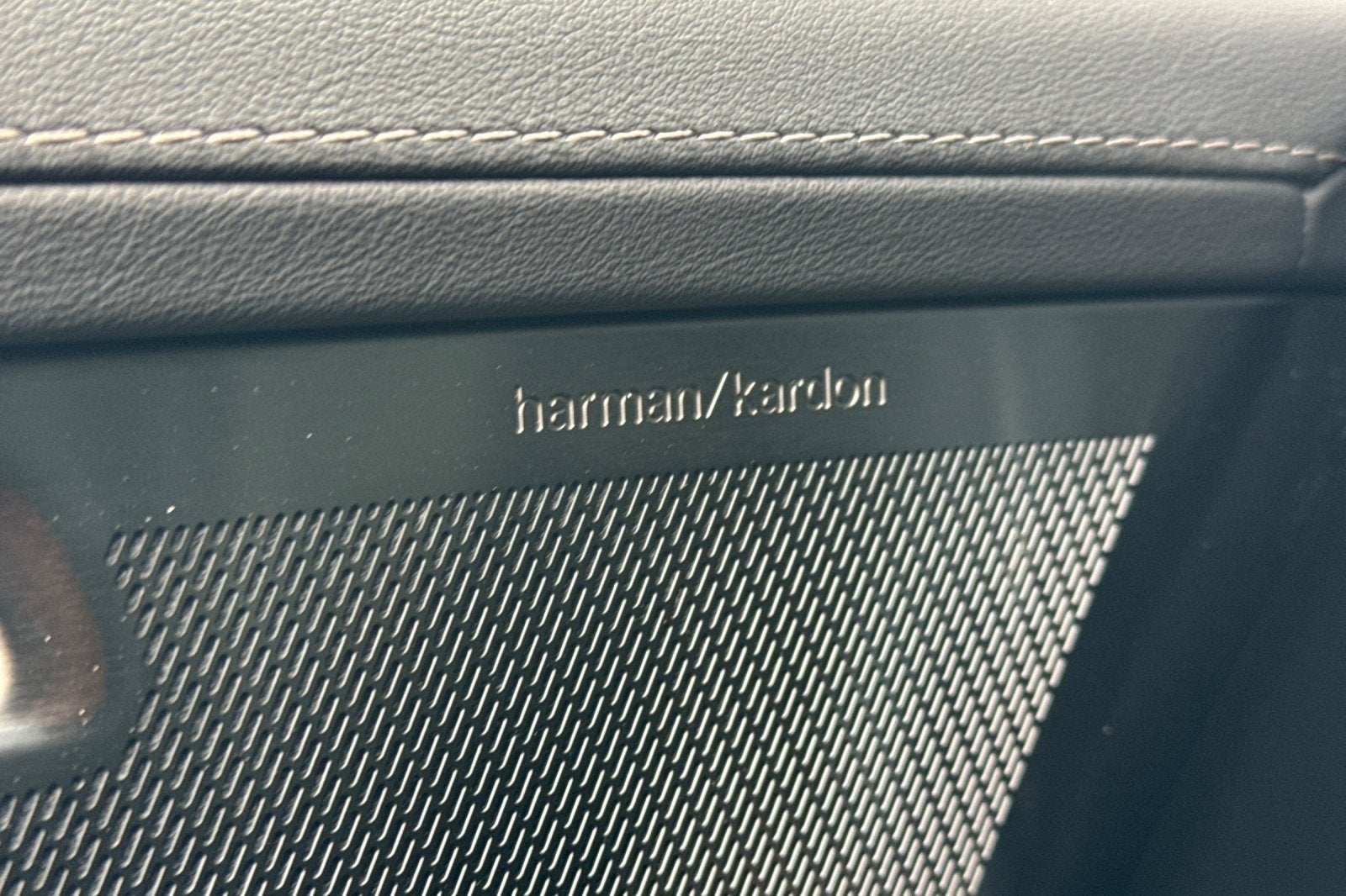 2026 Volvo XC90 Plug-In Hybrid T8 Plus 7 Passenger