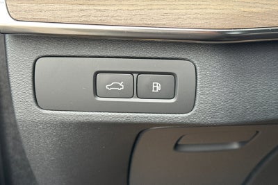 2026 Volvo XC90 Plug-In Hybrid T8 Plus 7 Passenger