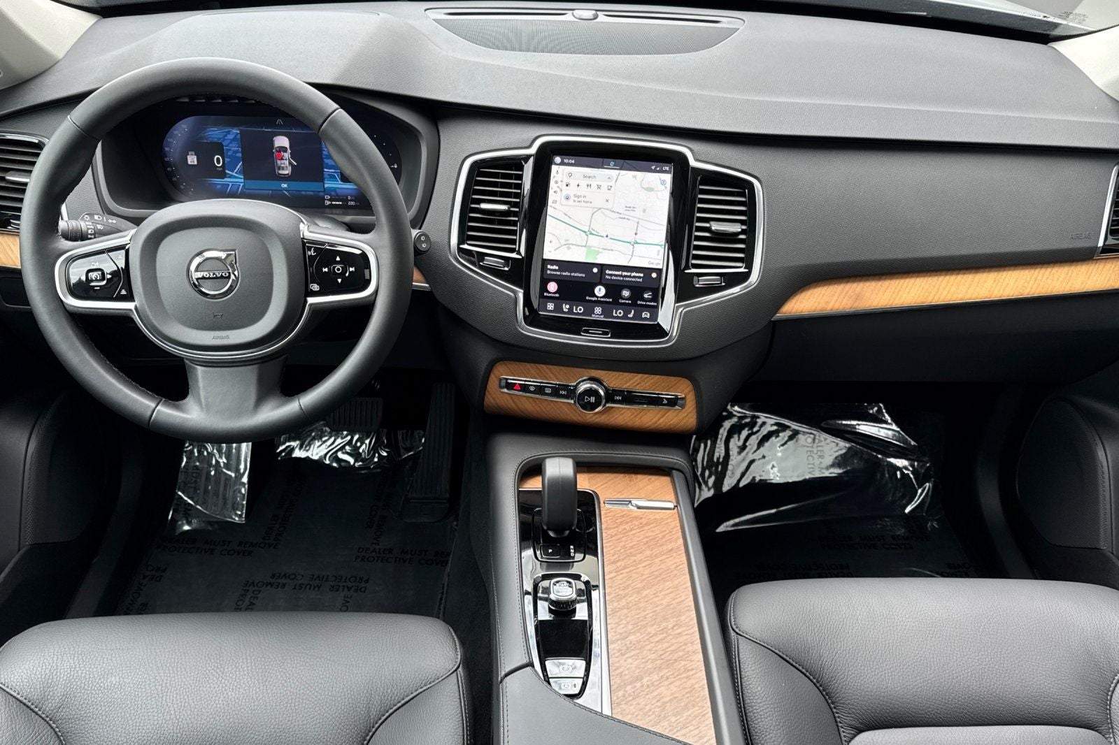 2025 Volvo XC90 Plug-In Hybrid T8 Plus 7 Passenger