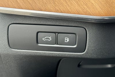 2025 Volvo XC90 Plug-In Hybrid T8 Plus 7 Passenger