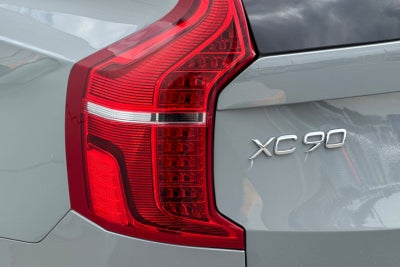 2025 Volvo XC90 Plug-In Hybrid T8 Plus 7 Passenger