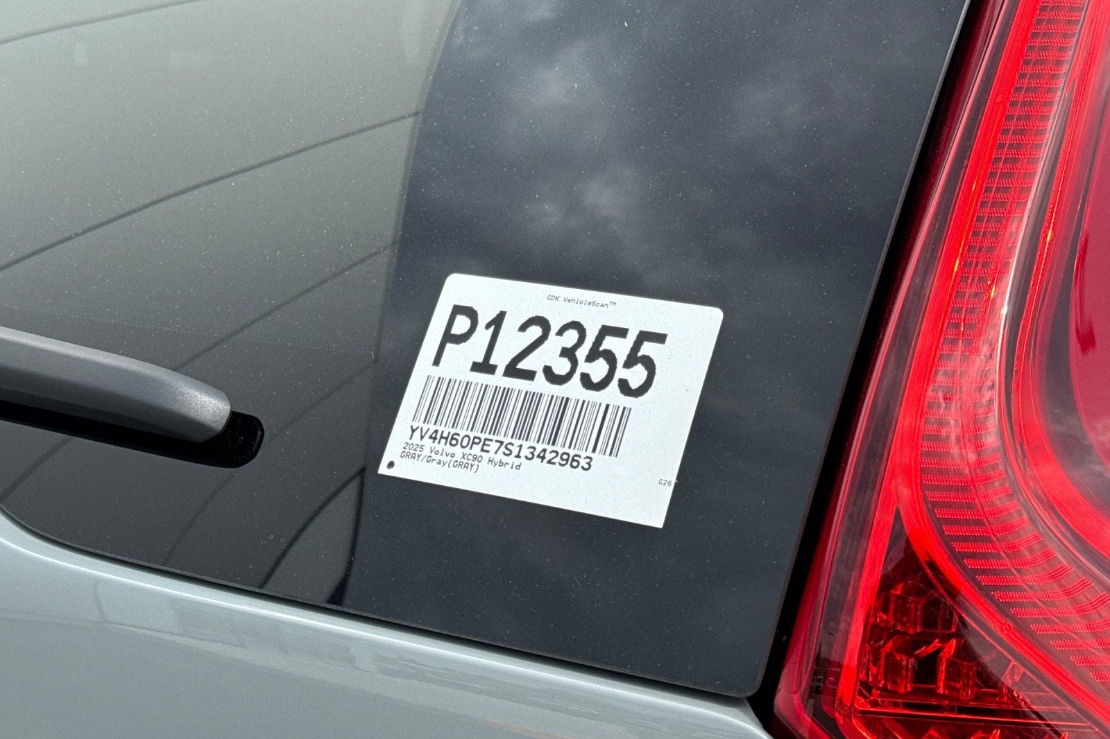2025 Volvo XC90 Plug-In Hybrid T8 Plus 7 Passenger