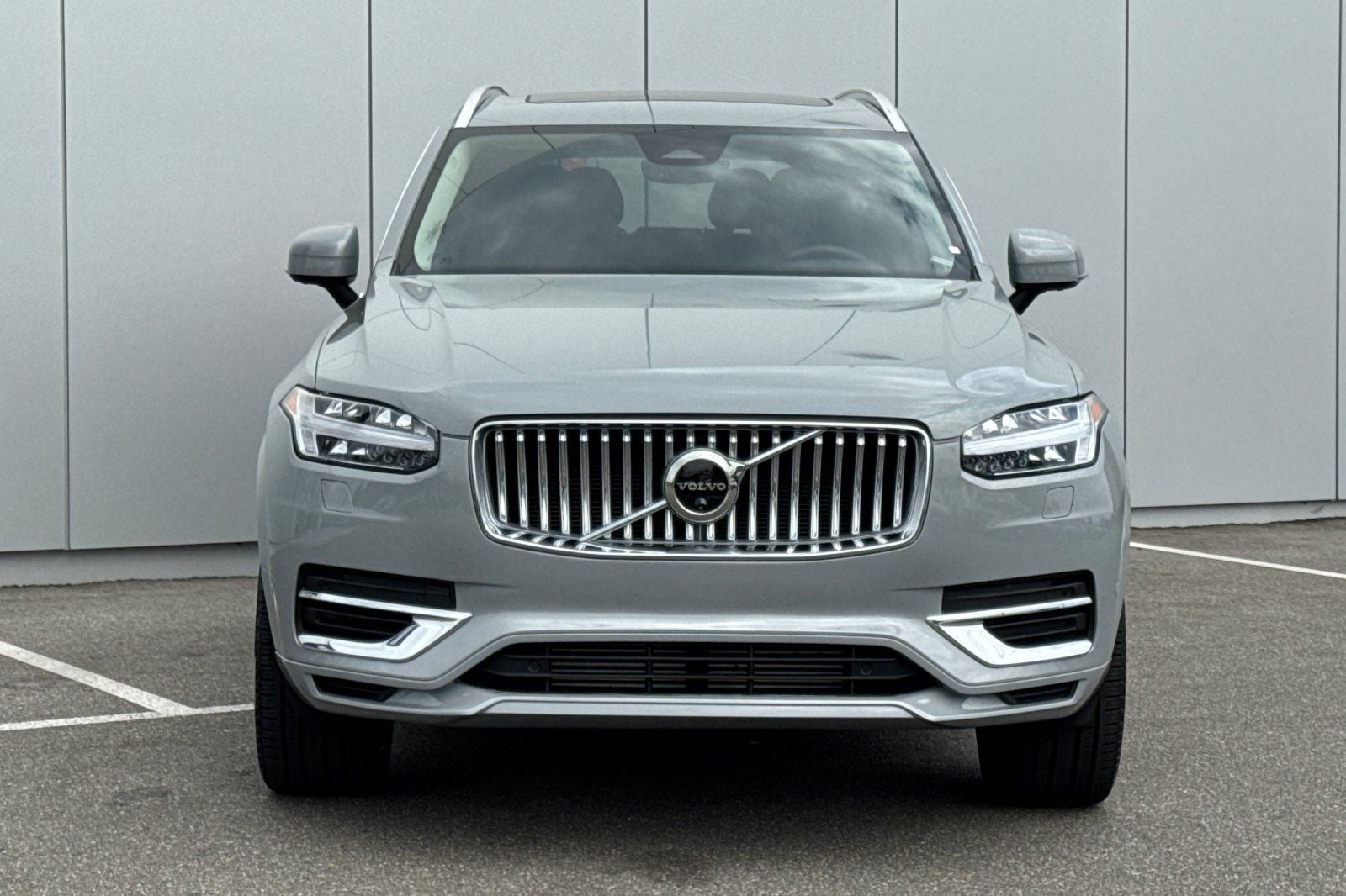 2025 Volvo XC90 Plug-In Hybrid T8 Plus 7 Passenger