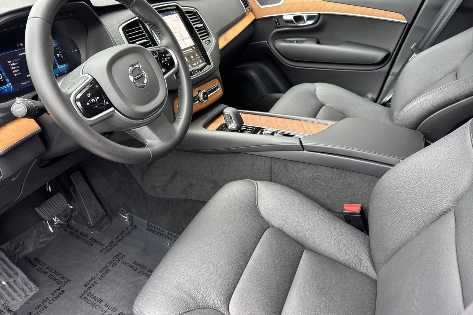 2025 Volvo XC90 Plug-In Hybrid T8 Plus 7 Passenger