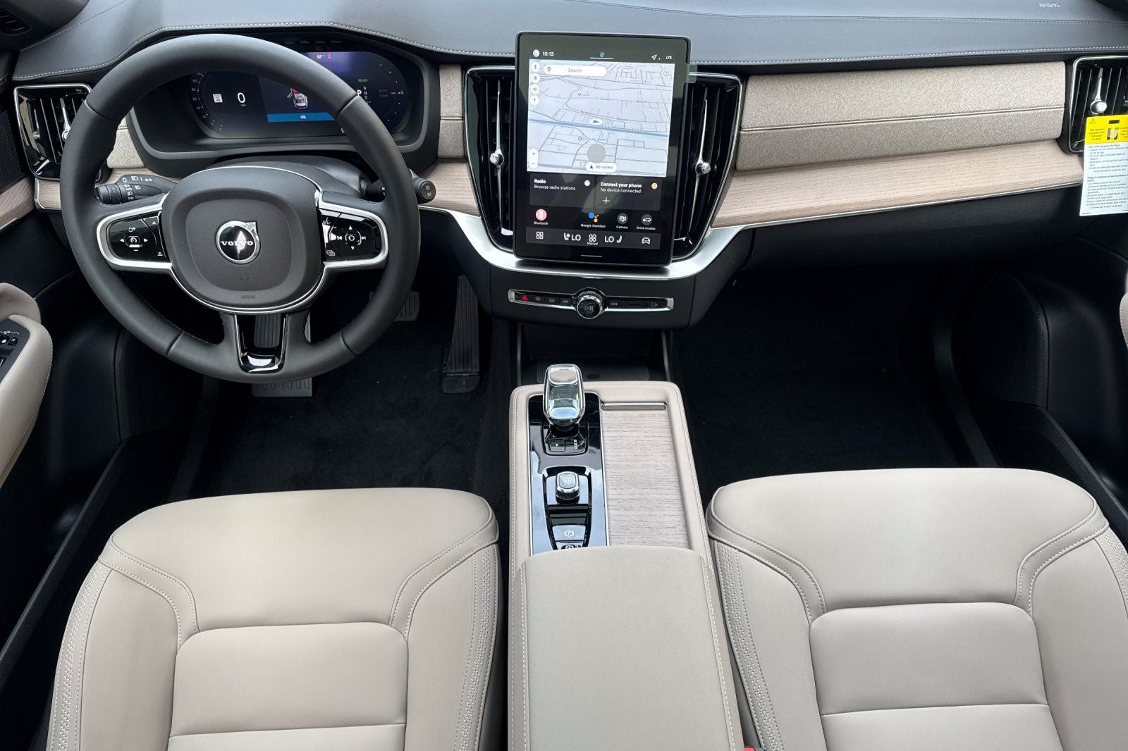 2026 Volvo XC90 Plug-In Hybrid T8 Plus 7 Passenger