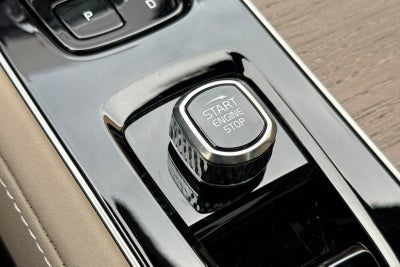 2026 Volvo XC90 Plug-In Hybrid T8 Plus 7 Passenger