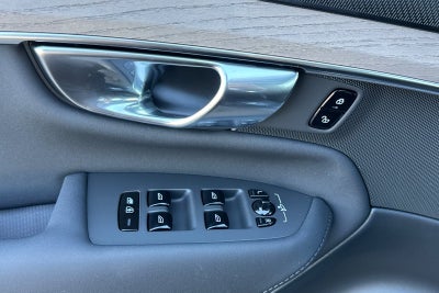 2026 Volvo XC90 Plug-In Hybrid T8 Plus 7 Passenger