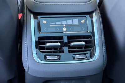 2026 Volvo XC90 Plug-In Hybrid T8 Plus 7 Passenger