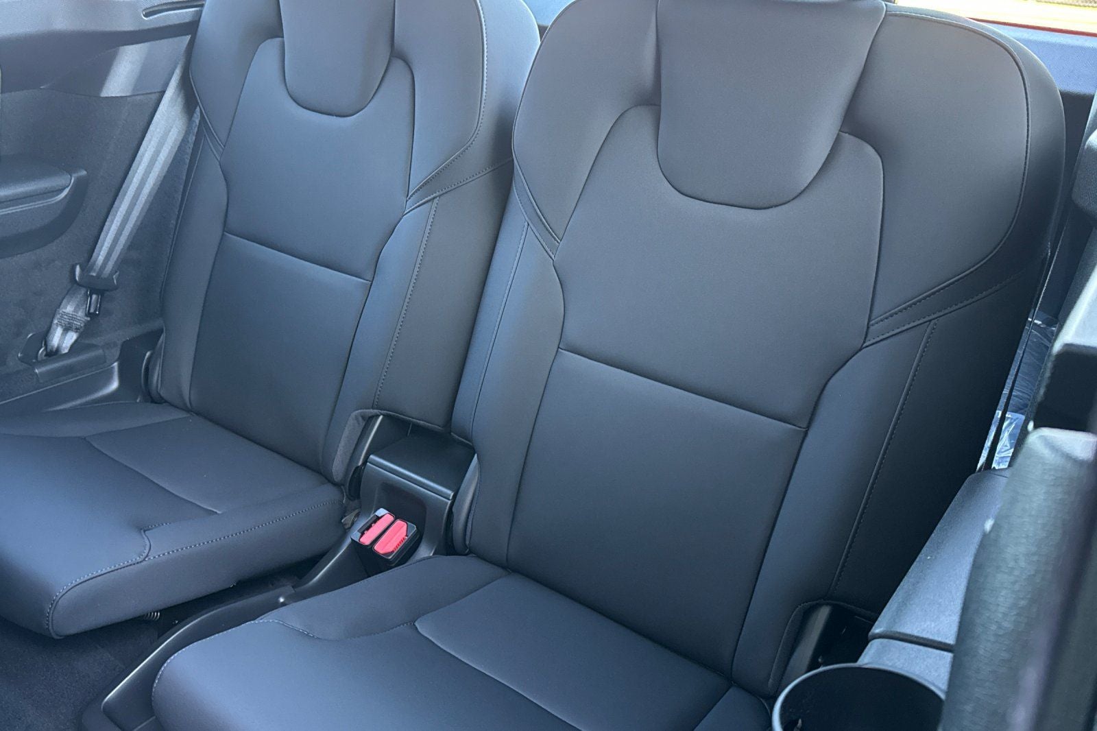 2026 Volvo XC90 Plug-In Hybrid T8 Plus 7 Passenger