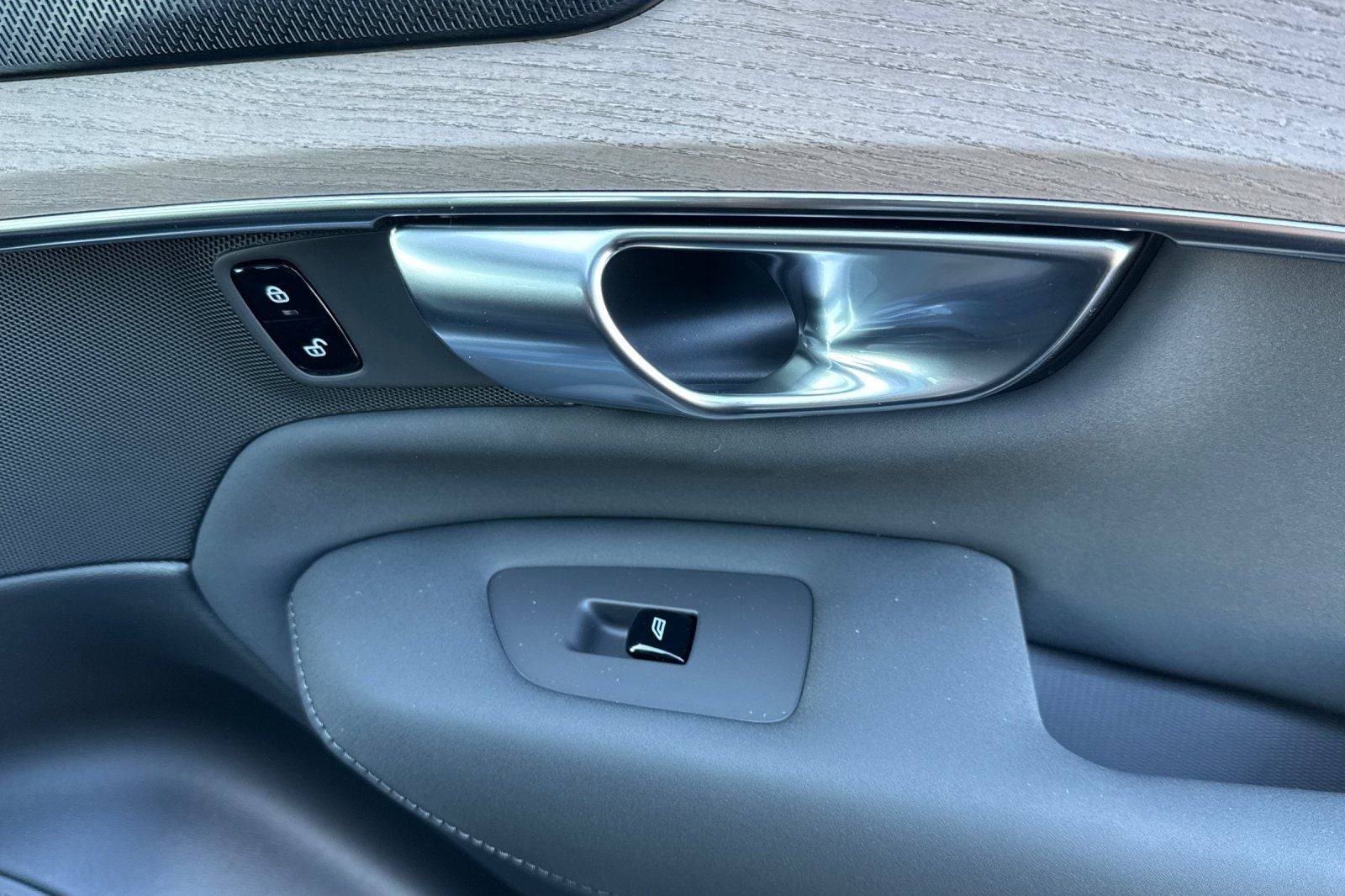 2026 Volvo XC90 Plug-In Hybrid T8 Plus 7 Passenger