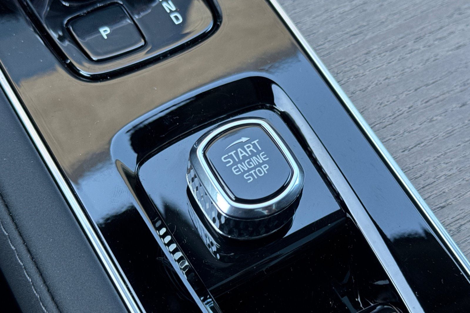 2026 Volvo XC90 Plug-In Hybrid T8 Plus 7 Passenger