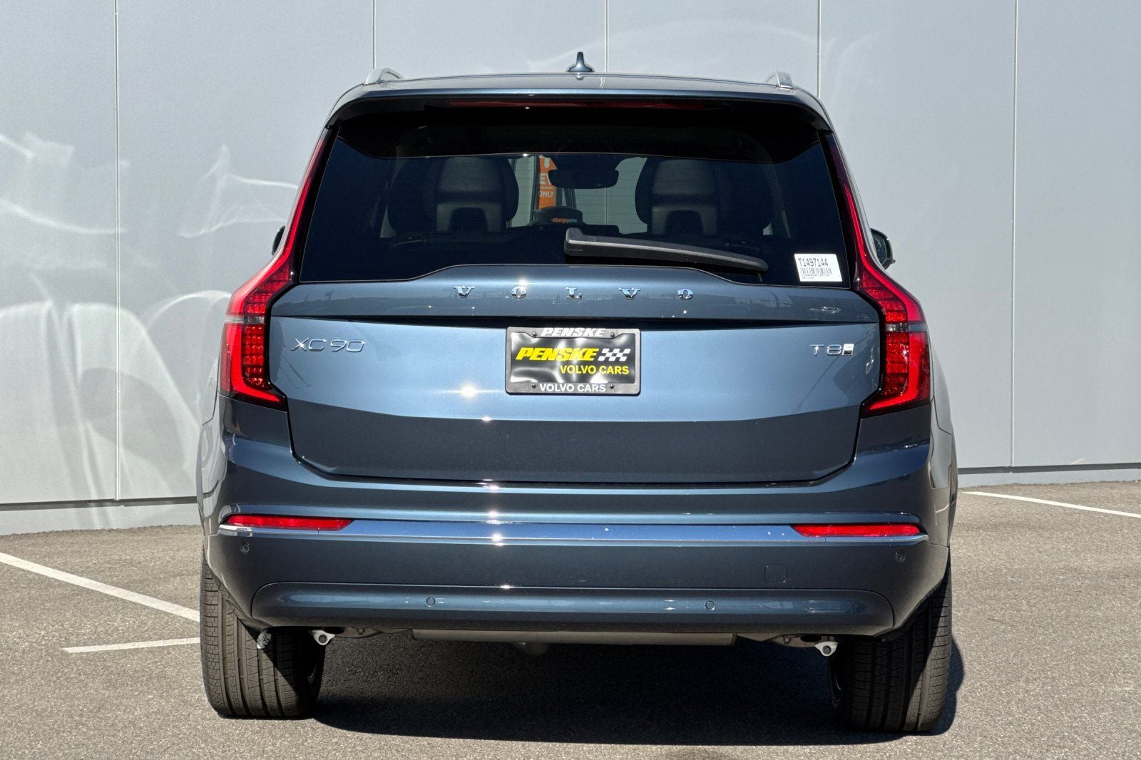 2026 Volvo XC90 Plug-In Hybrid T8 Plus 7 Passenger