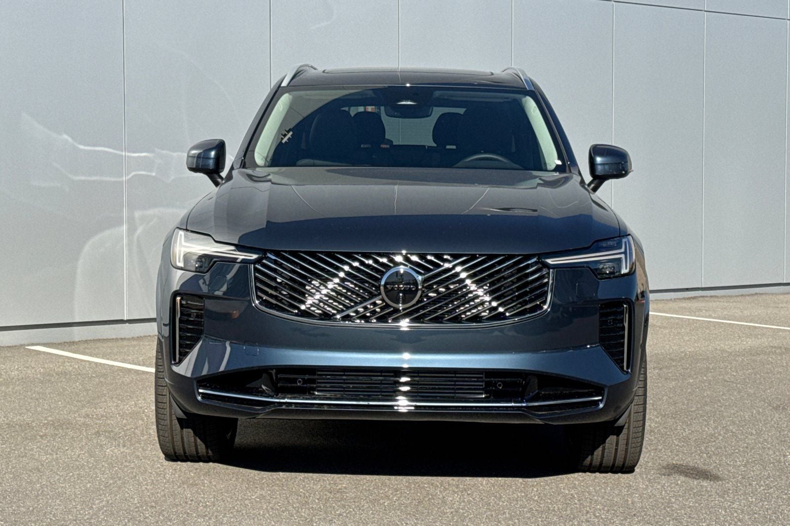 2026 Volvo XC90 Plug-In Hybrid T8 Plus 7 Passenger