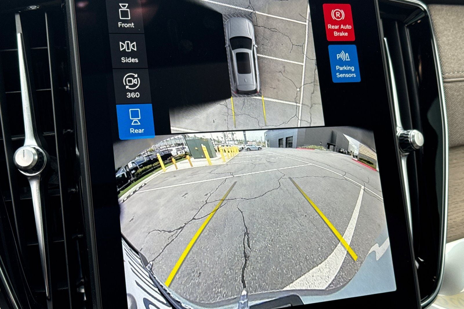 2026 Volvo XC90 Plug-In Hybrid T8 Plus 7 Passenger