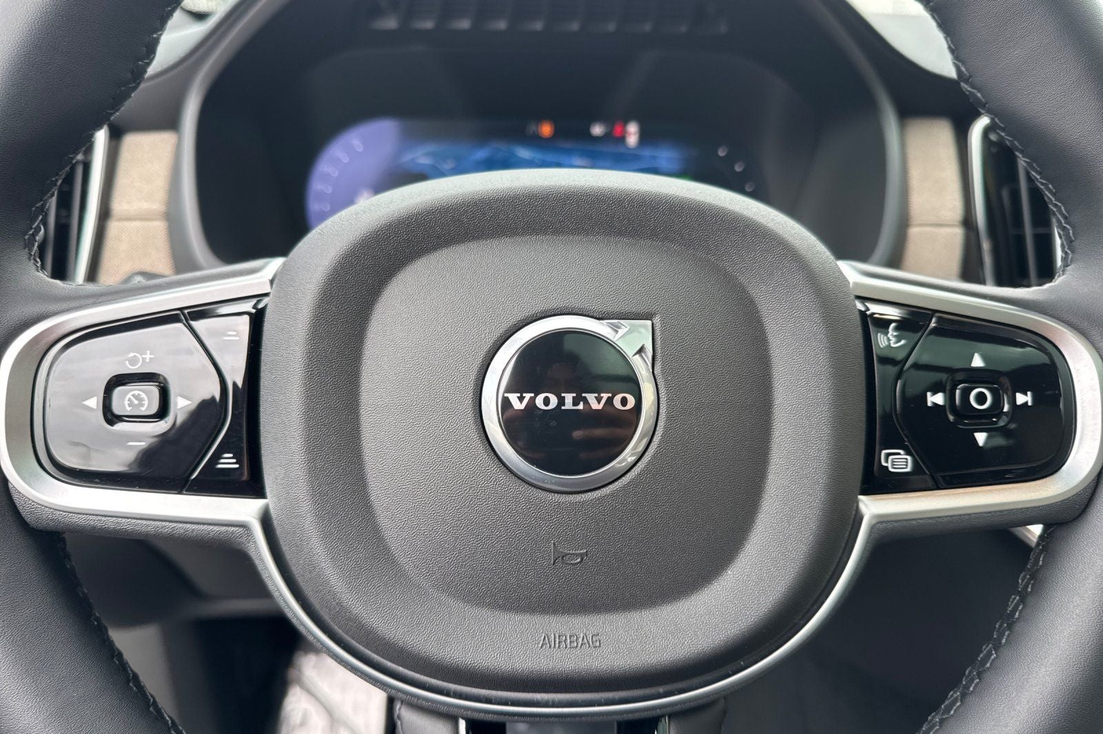 2026 Volvo XC90 Plug-In Hybrid T8 Plus 7 Passenger