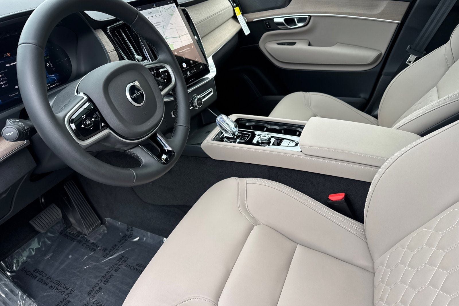 2026 Volvo XC90 Plug-In Hybrid T8 Plus 7 Passenger