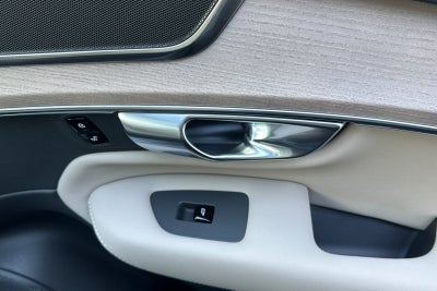 2026 Volvo XC90 Plug-In Hybrid T8 Plus 7 Passenger