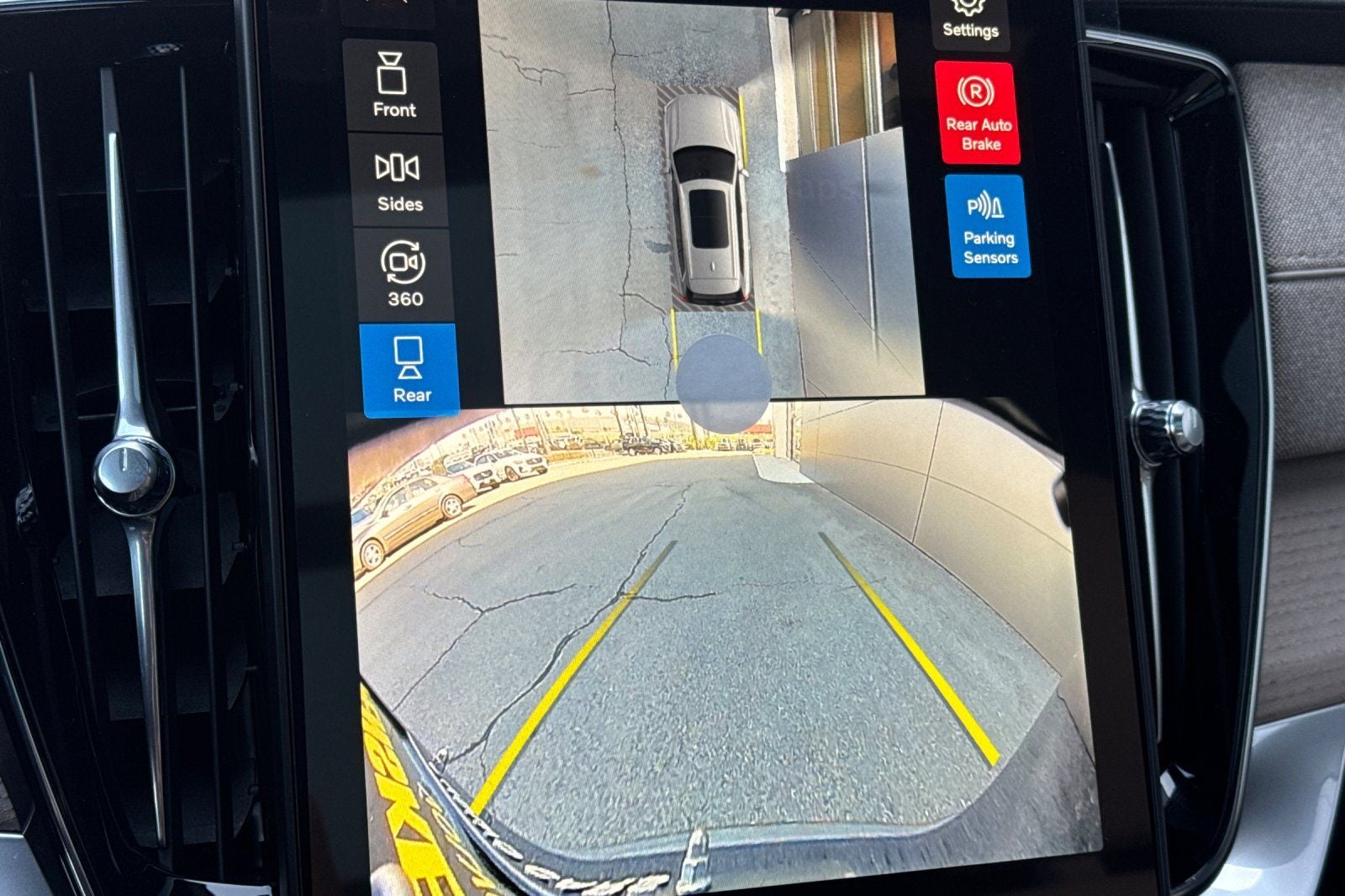 2026 Volvo XC90 Plug-In Hybrid T8 Plus 7 Passenger