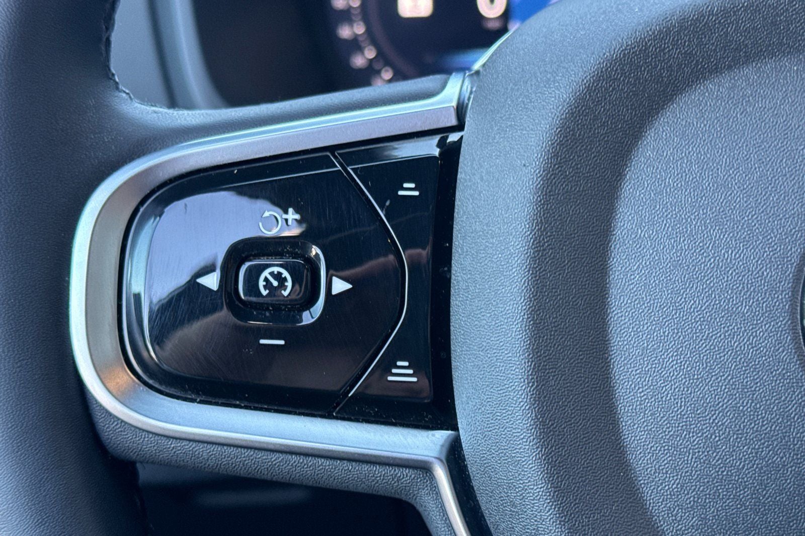 2025 Volvo XC90 Plug-In Hybrid T8 Ultra 7 Passenger
