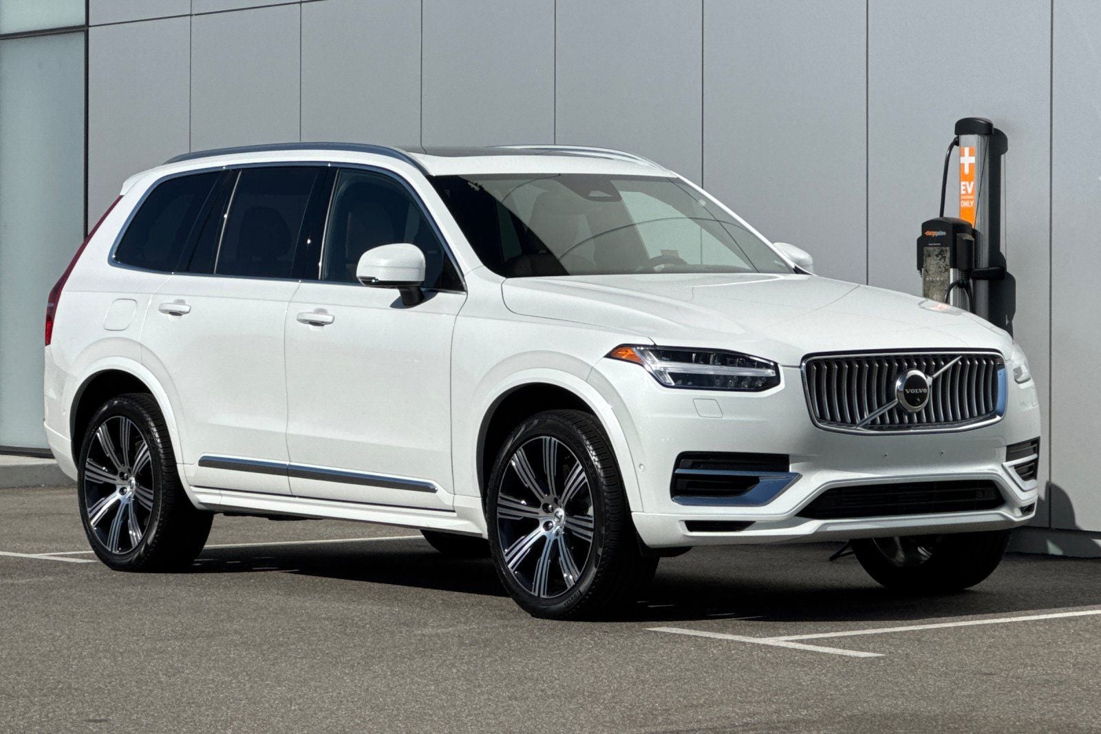 2025 Volvo XC90 Plug-In Hybrid T8 Ultra 7 Passenger