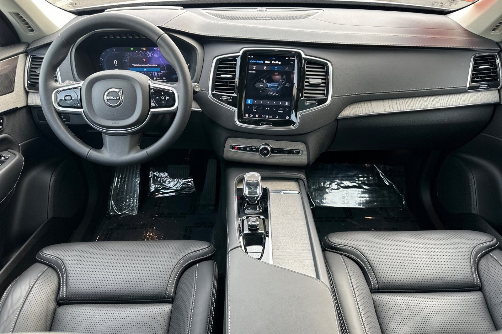 2025 Volvo XC90 Plug-In Hybrid T8 Ultra 7 Passenger