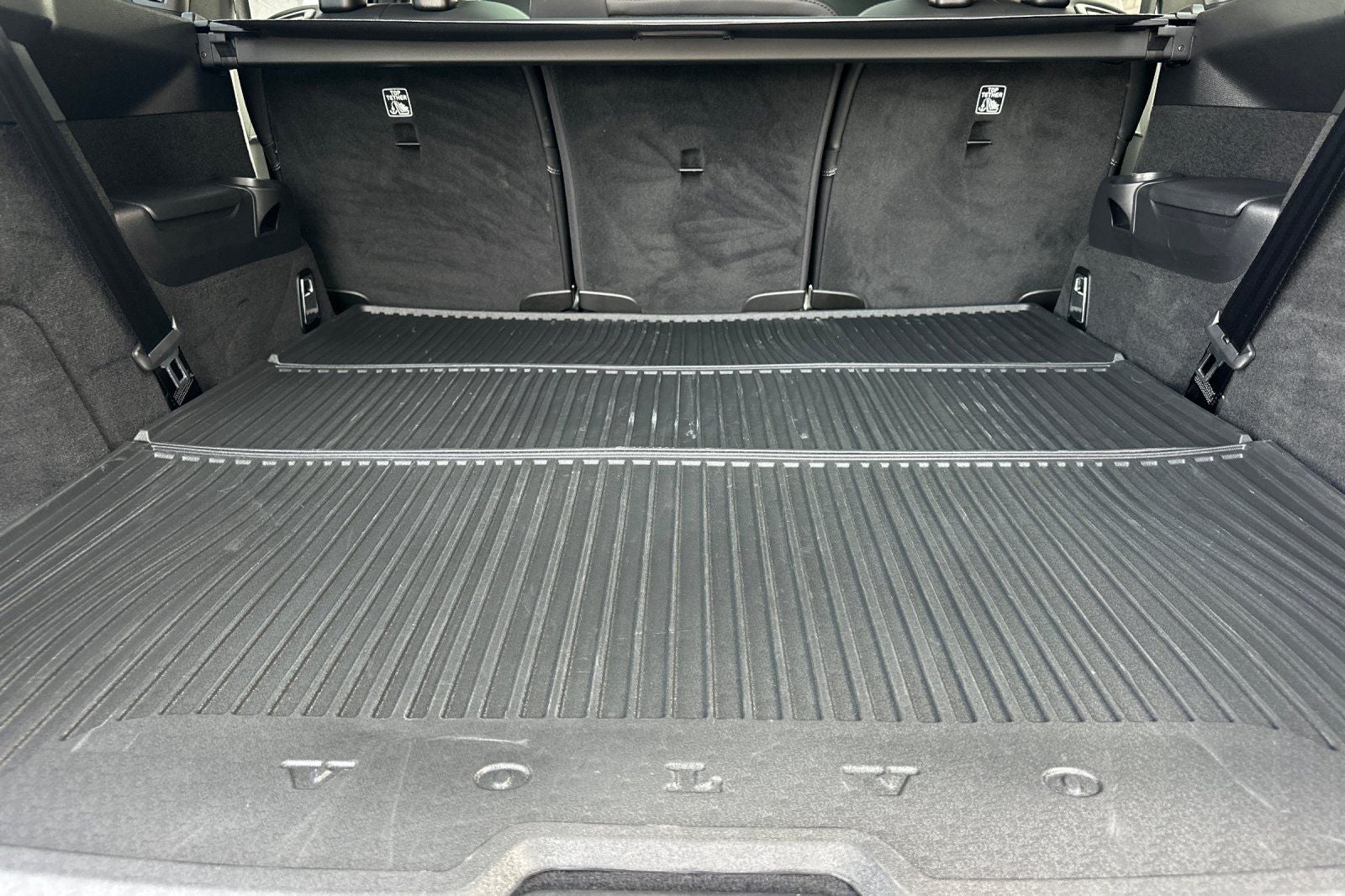 2025 Volvo XC90 Plug-In Hybrid T8 Ultra 7 Passenger