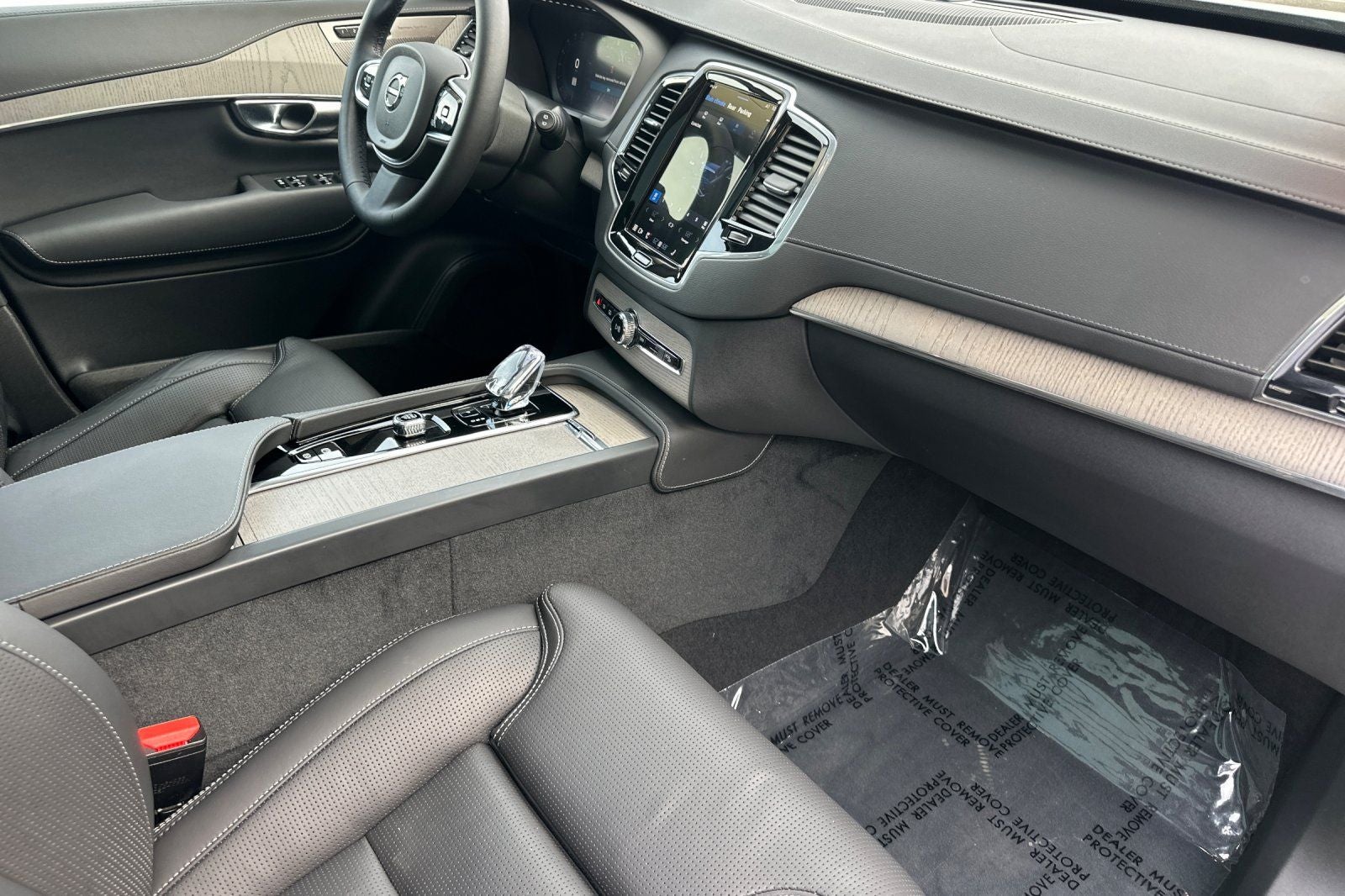 2025 Volvo XC90 Plug-In Hybrid T8 Ultra 7 Passenger