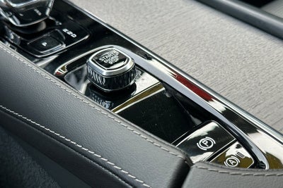 2025 Volvo XC90 Plug-In Hybrid T8 Ultra 7 Passenger