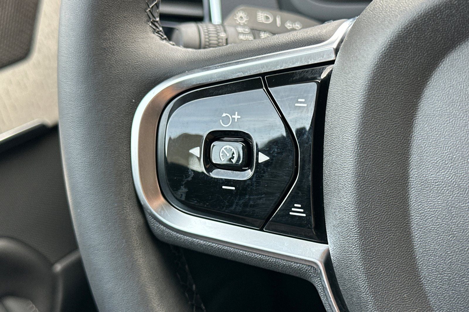 2025 Volvo XC90 Plug-In Hybrid T8 Ultra 7 Passenger