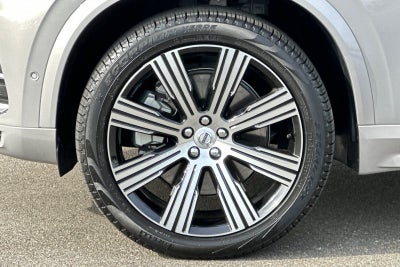 2025 Volvo XC90 Plug-In Hybrid T8 Ultra 7 Passenger