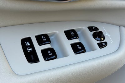 2026 Volvo XC90 Plug-In Hybrid T8 Ultra 7 Passenger