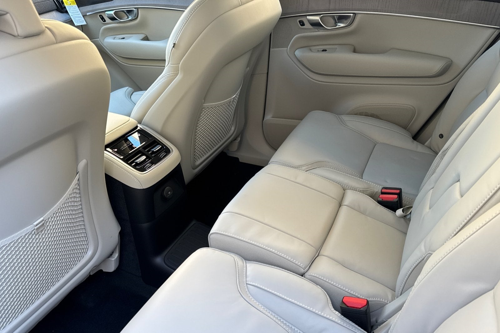 2026 Volvo XC90 Plug-In Hybrid T8 Ultra 7 Passenger