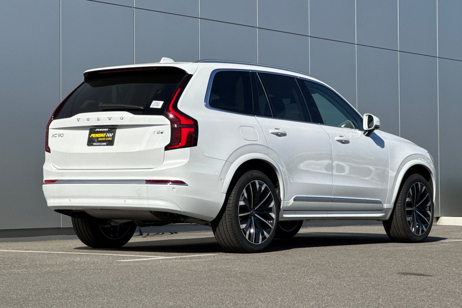 2026 Volvo XC90 Plug-In Hybrid T8 Ultra 7 Passenger