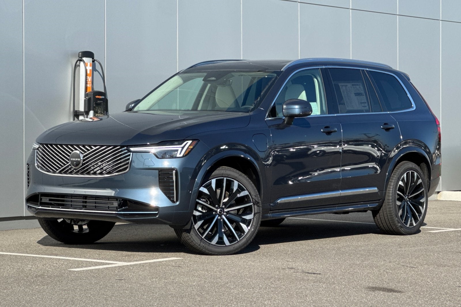 2026 Volvo XC90 Plug-In Hybrid T8 Ultra 7 Passenger