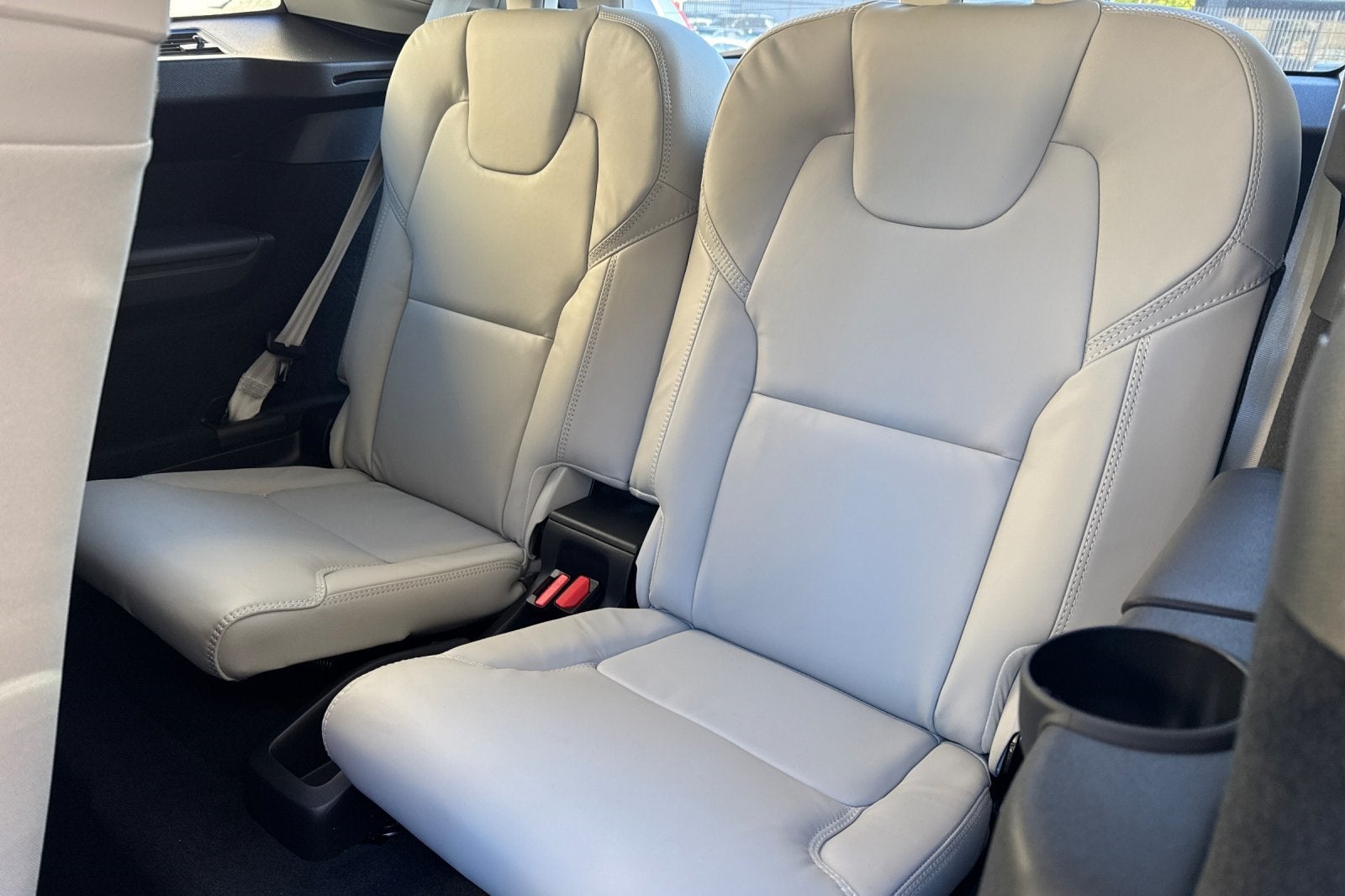 2026 Volvo XC90 Plug-In Hybrid T8 Ultra 7 Passenger