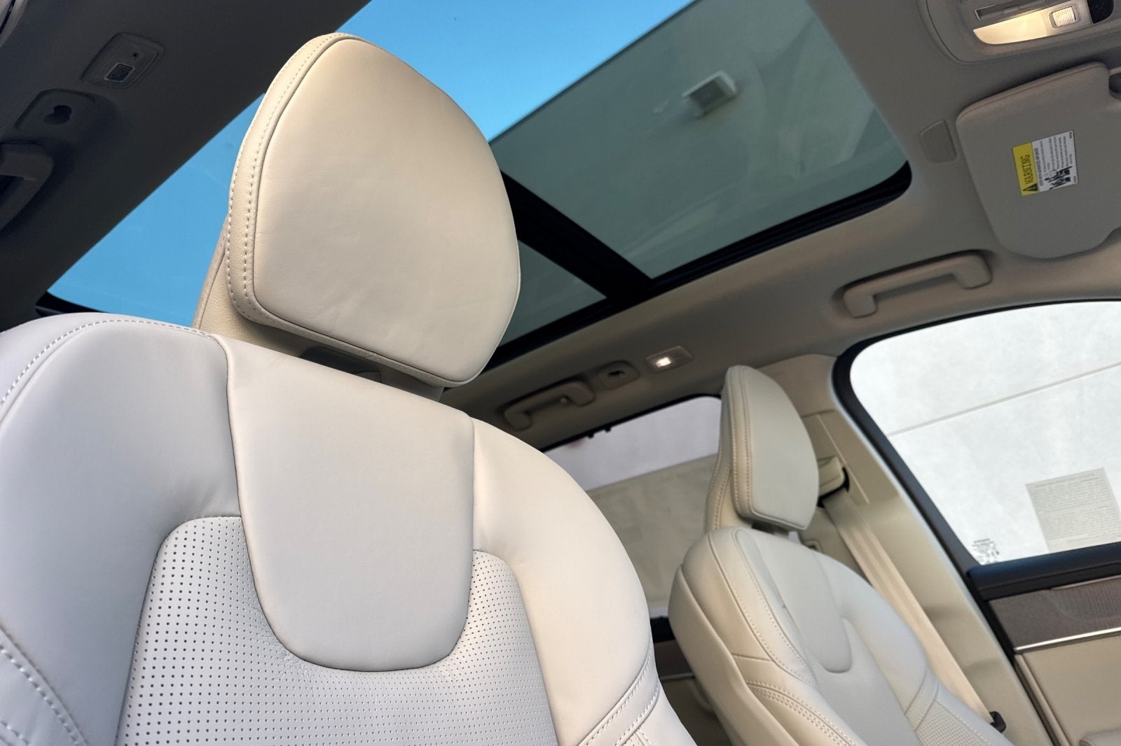 2026 Volvo XC90 Plug-In Hybrid T8 Ultra 7 Passenger