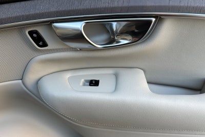 2026 Volvo XC90 Plug-In Hybrid T8 Ultra 7 Passenger