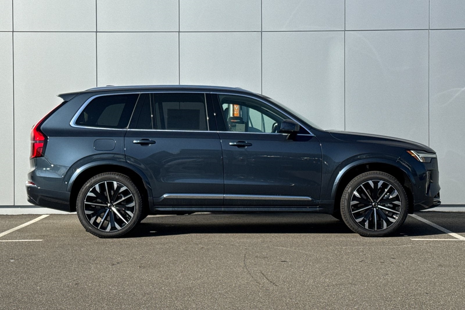 2026 Volvo XC90 Plug-In Hybrid T8 Ultra 7 Passenger