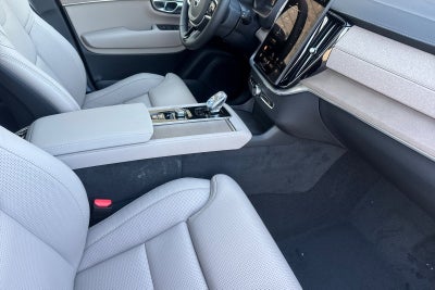 2026 Volvo XC90 Plug-In Hybrid T8 Ultra 7 Passenger